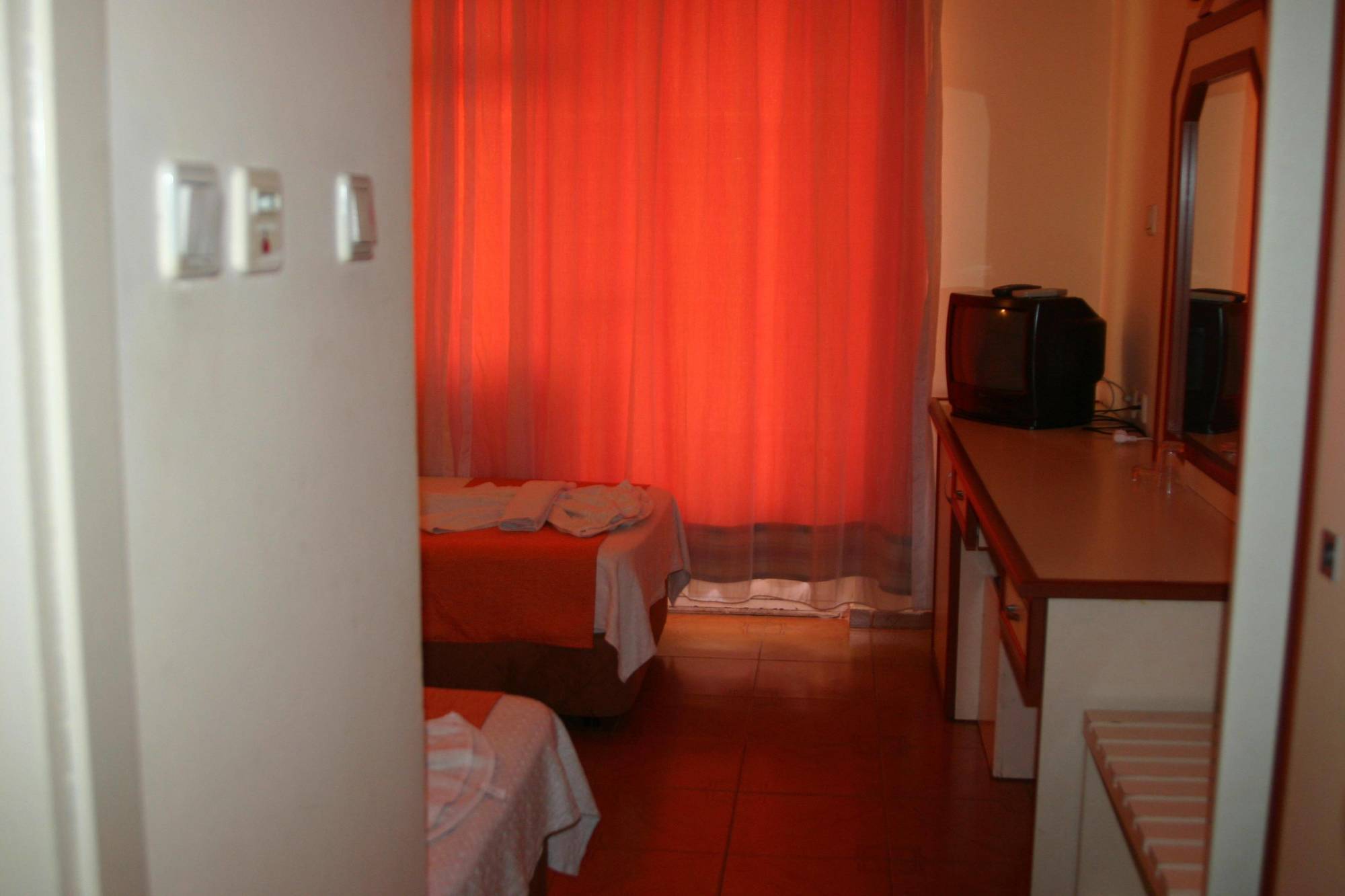 Hotel Santur Kusadası Exteriör bild