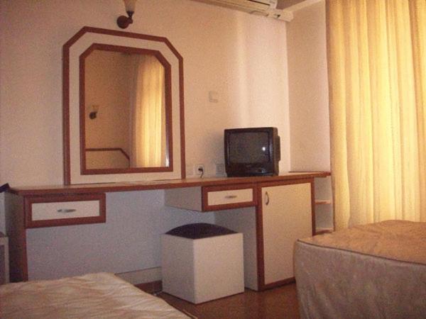 Hotel Santur Kusadası Rum bild