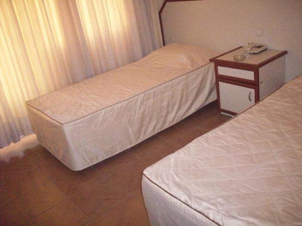 Hotel Santur Kusadası Rum bild