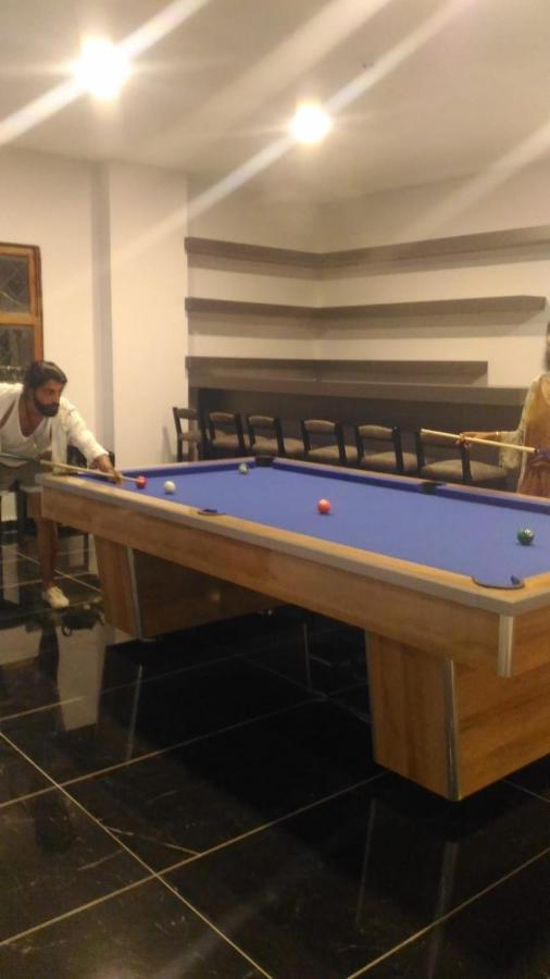 Hotel Santur Kusadası Exteriör bild