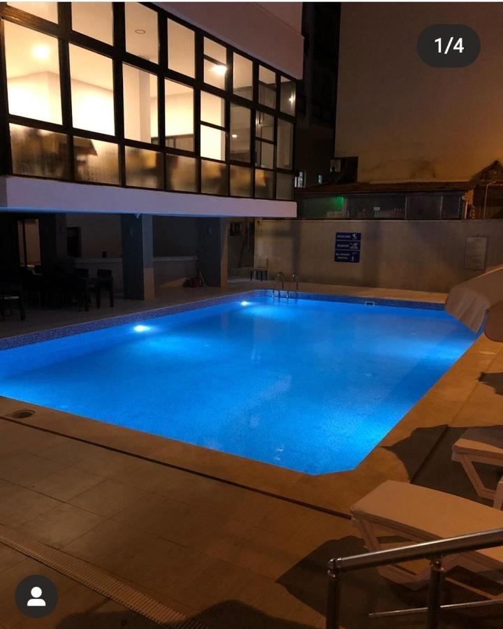 Hotel Santur Kusadası Exteriör bild
